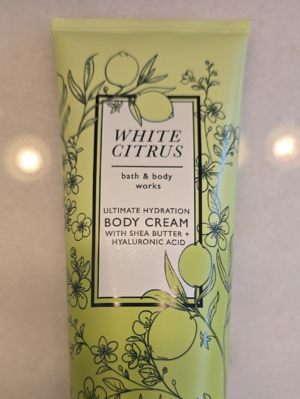 Bath & Body Works (BBW) White Citrus Body Cream - Picture 2 of 4